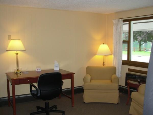 Red Carpet Inn On The Lake - Oneonta Værelse billede
