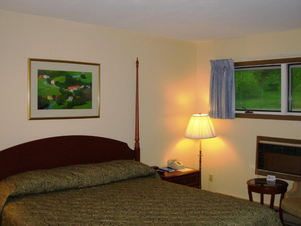 Red Carpet Inn On The Lake - Oneonta Værelse billede